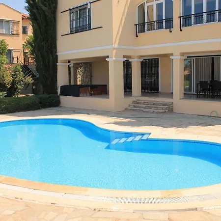 Villa Adavillas Mariposa *