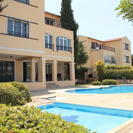 Villa Adavillas Mariposa